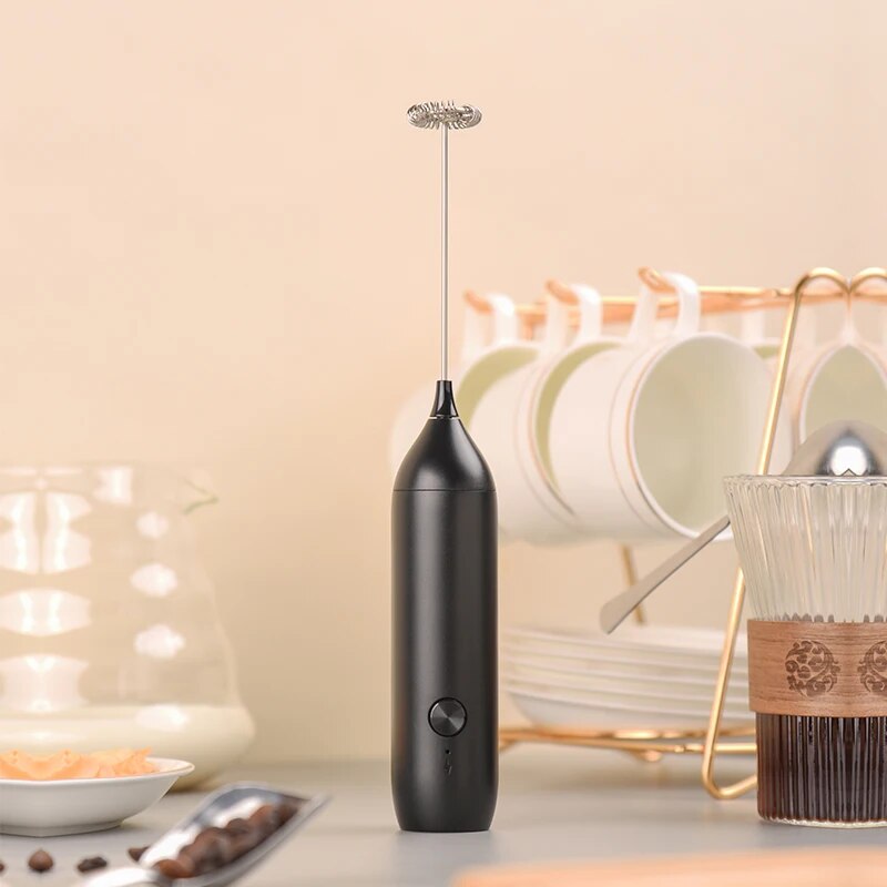 電動ミルク泡立て器コーヒー泡立て器USB-C充電式電動泡立て - Milk Steaming Pitcher のレビューと価格